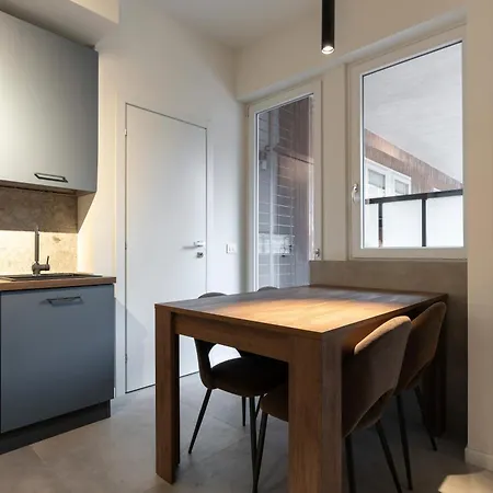 Moderno Monolocale Con Aria Condizionata In Centro Bergamo