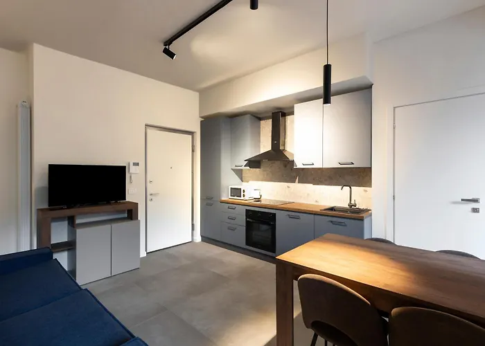 Moderno Monolocale Con Aria Condizionata In Centro *